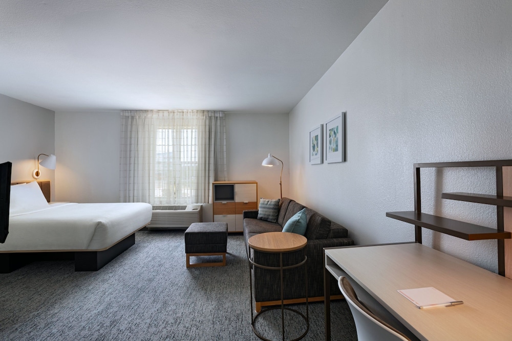 TownePlace Suites by Marriott College Station - photo 8