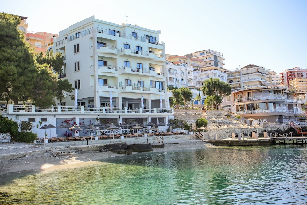 Hotel Jaroal