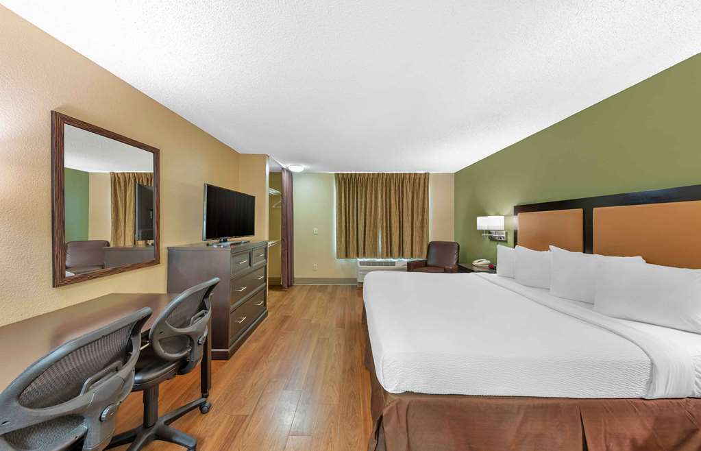 Extended Stay America Suites Los Angeles Chino Valley - photo 18