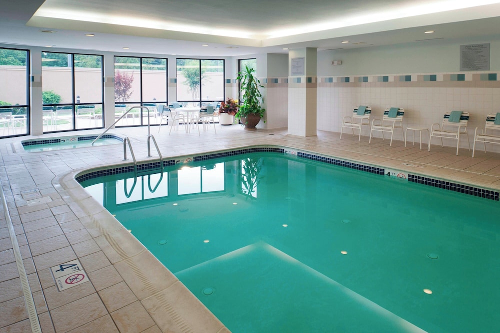 Courtyard by Marriott Bristol - photo 11