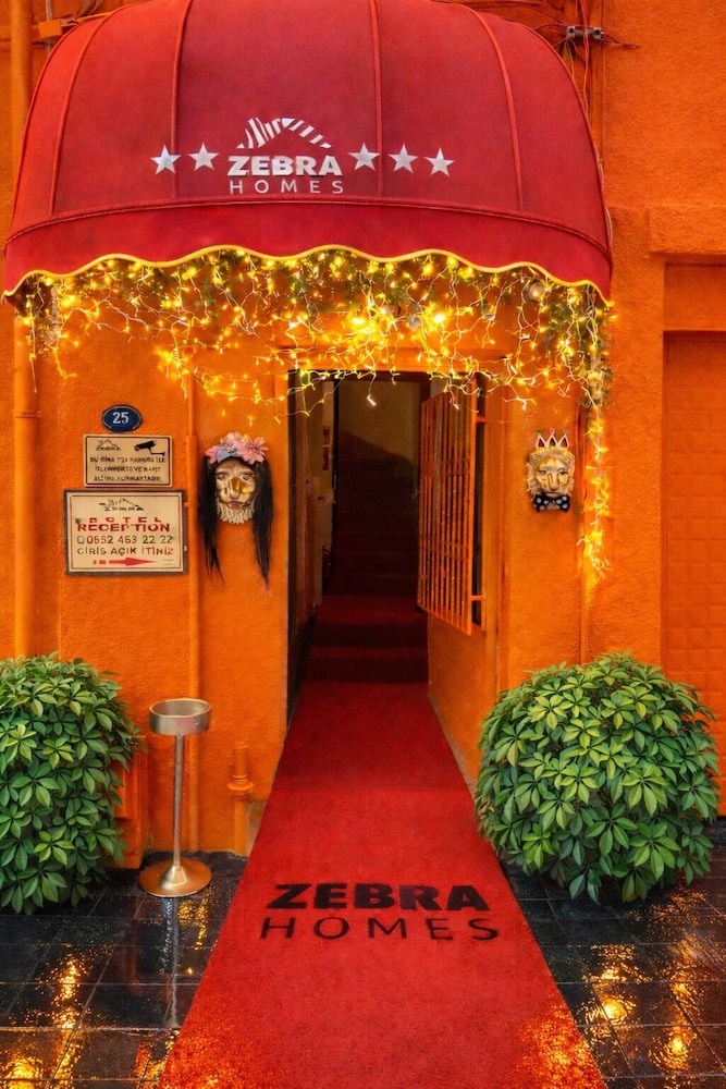 Zebra Hotel Alsancak — Izmir