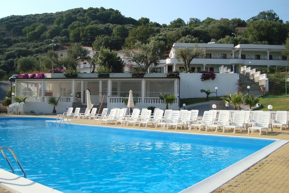 Diamond Residence — 4-Star Luxury Hotel in Diamante, Italy