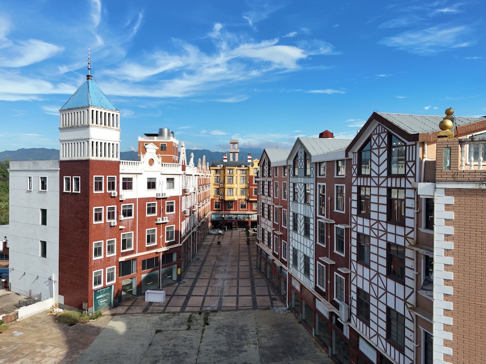 Macrojoint International Hotel in Yushan, People's Republic of China