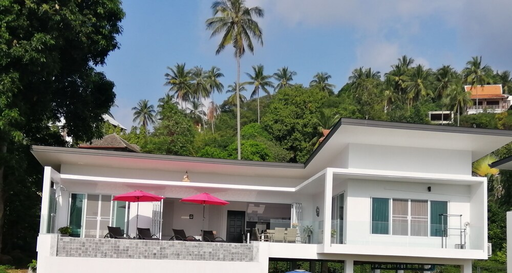 Pearl Villa — 4-Star Luxury Hotel in Koh Samui, Thailand
