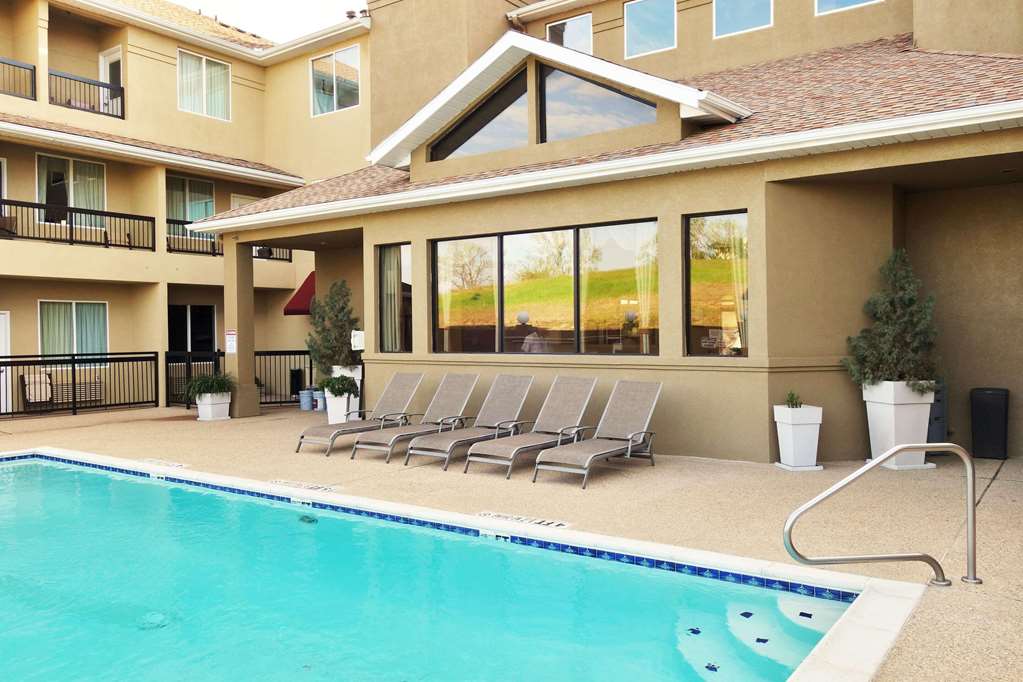 Country Inn & Suites by Radisson Fort Worth West l 30 NAS JRB - photo 10