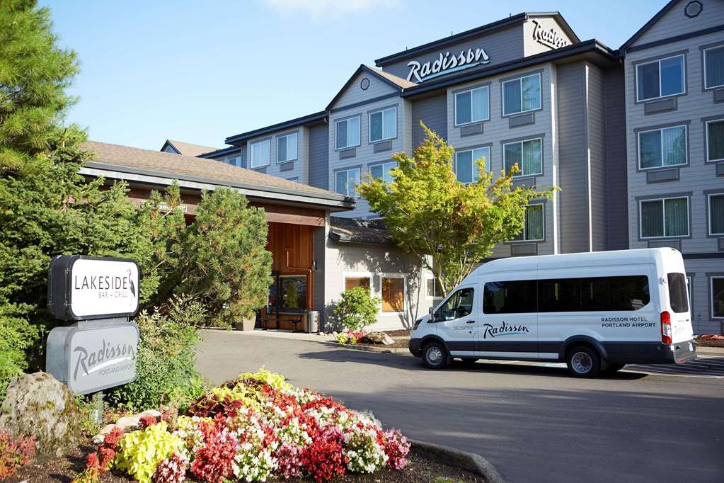 Radisson Hotel Portland Airport - photo 2