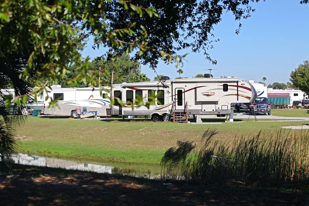 Lake Magic RV Resort - photo 26