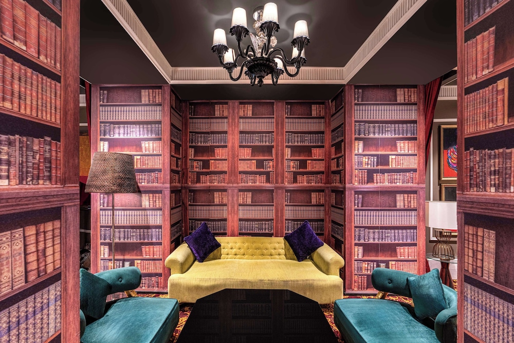 NH Collection Colombo — 5-Star Luxury Hotel in Colombo, Sri Lanka
