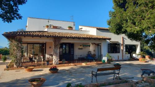 Villa Amalia Mansarda B&B — 4-Star Luxury Hotel in Cinisi, Italy