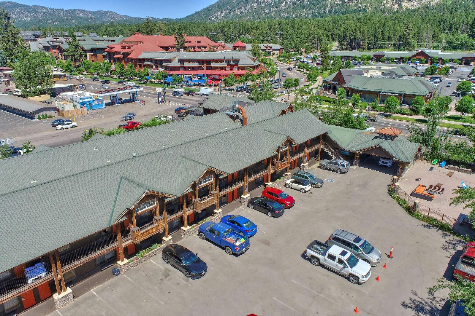 Park Tahoe Inn - photo 7