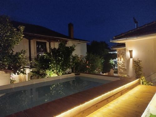 Oneiropetra Luxury House — 4-Star Luxury Hotel in Argalasti, Greece