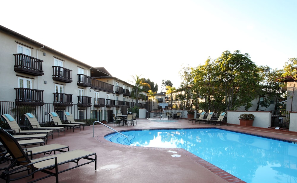 Fairfield Inn & Suites San Diego Old Town - photo 12