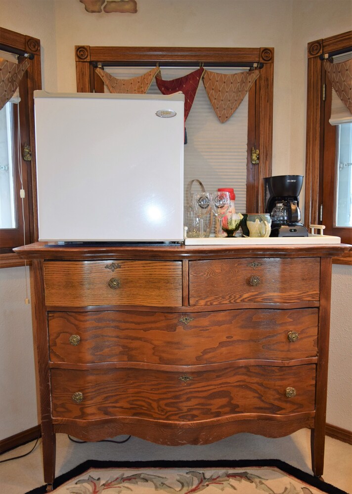 Franklin Street Inn LLC - photo 24