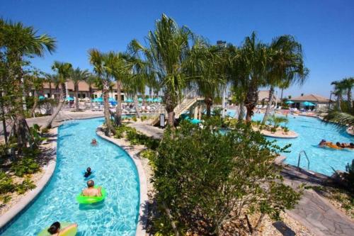 Golf & splash vacation homes close to Disney — 4-Star Luxury Hotel in Kissimmee, United States
