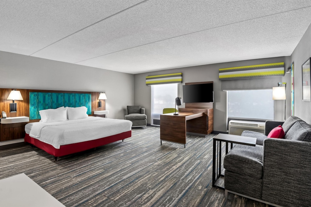 Hampton Inn & Suites Richmond Virginia Center - photo 11