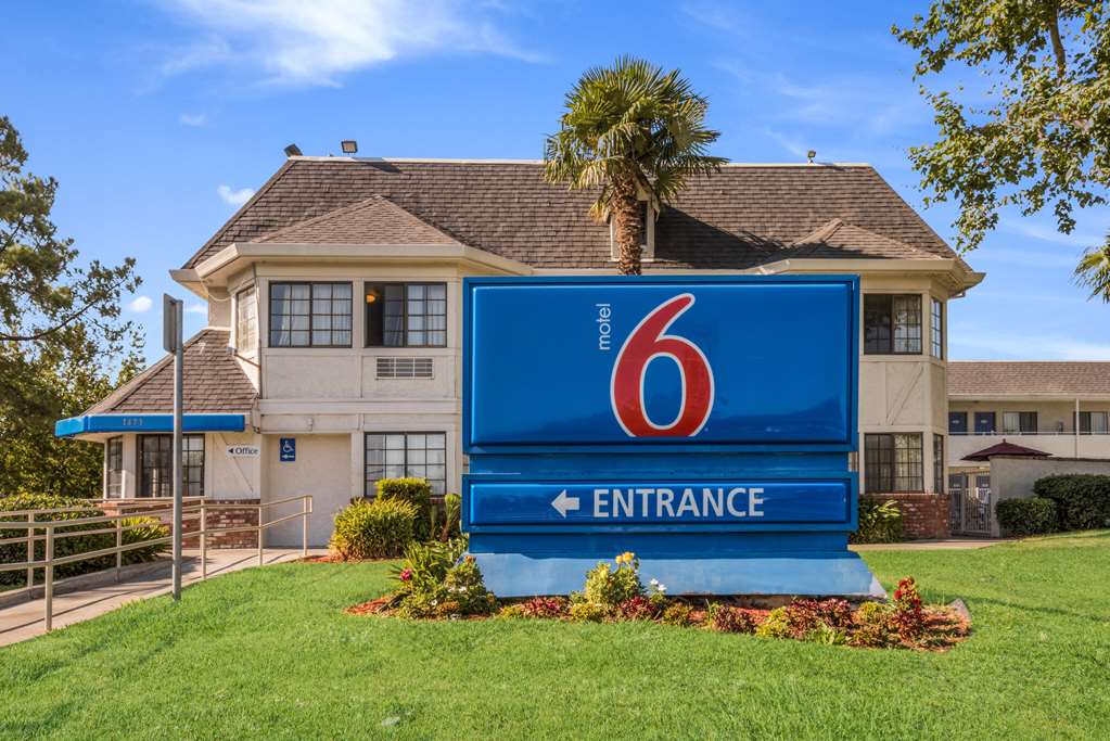 Motel 6 Fairfield CA North - photo 2