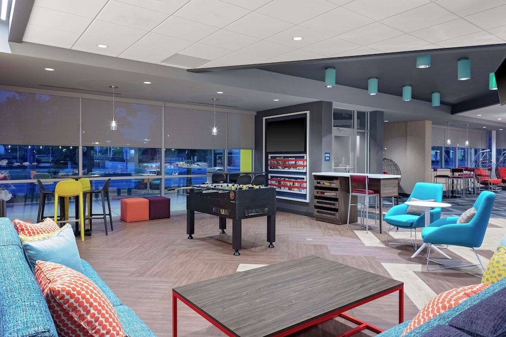 Tru By Hilton Cleveland Midtown - photo 16
