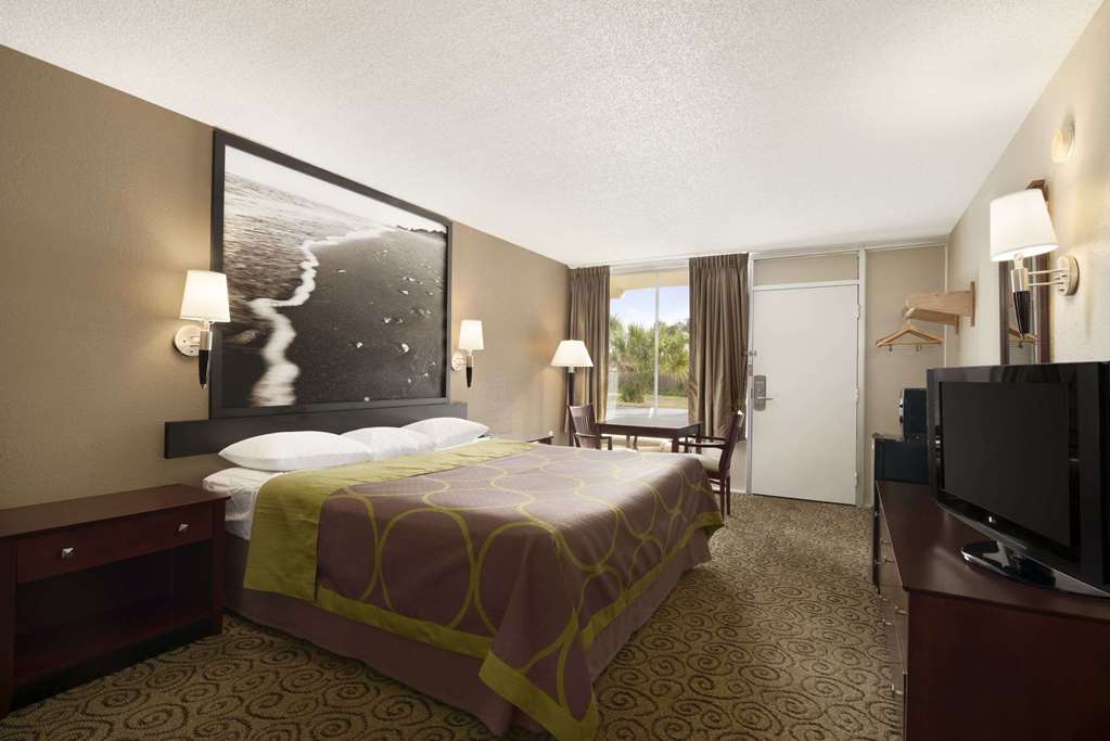 Super 8 by Wyndham Ormond Beach - photo 10
