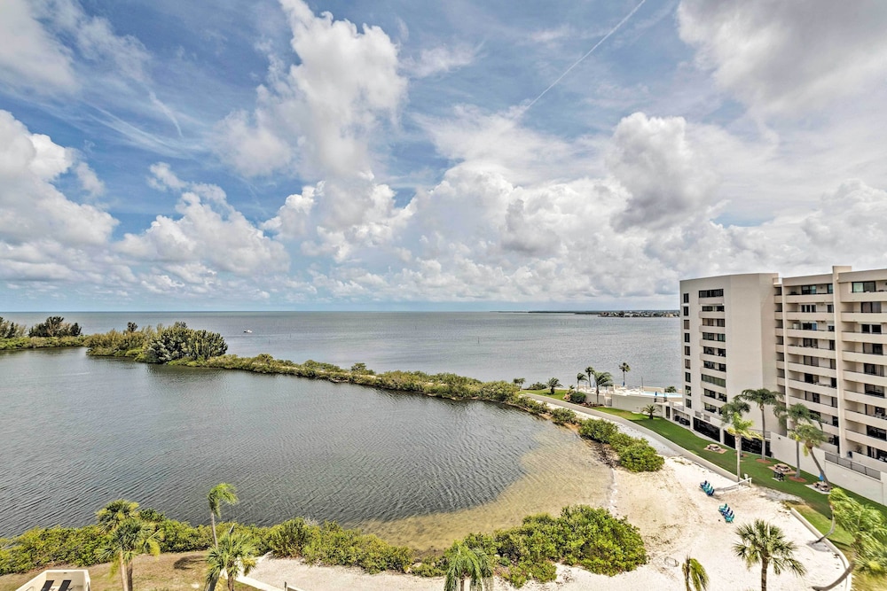 Private Beach Access: Hudson Resort Condo - photo 10