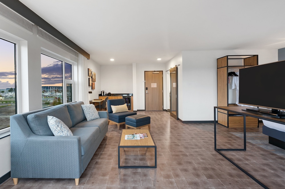 Hotel Indigo Everett Waterfront Place by IHG - photo 8