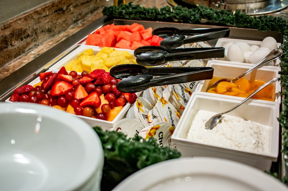 Staybridge Suites Silicon Valley by IHG - photo 31