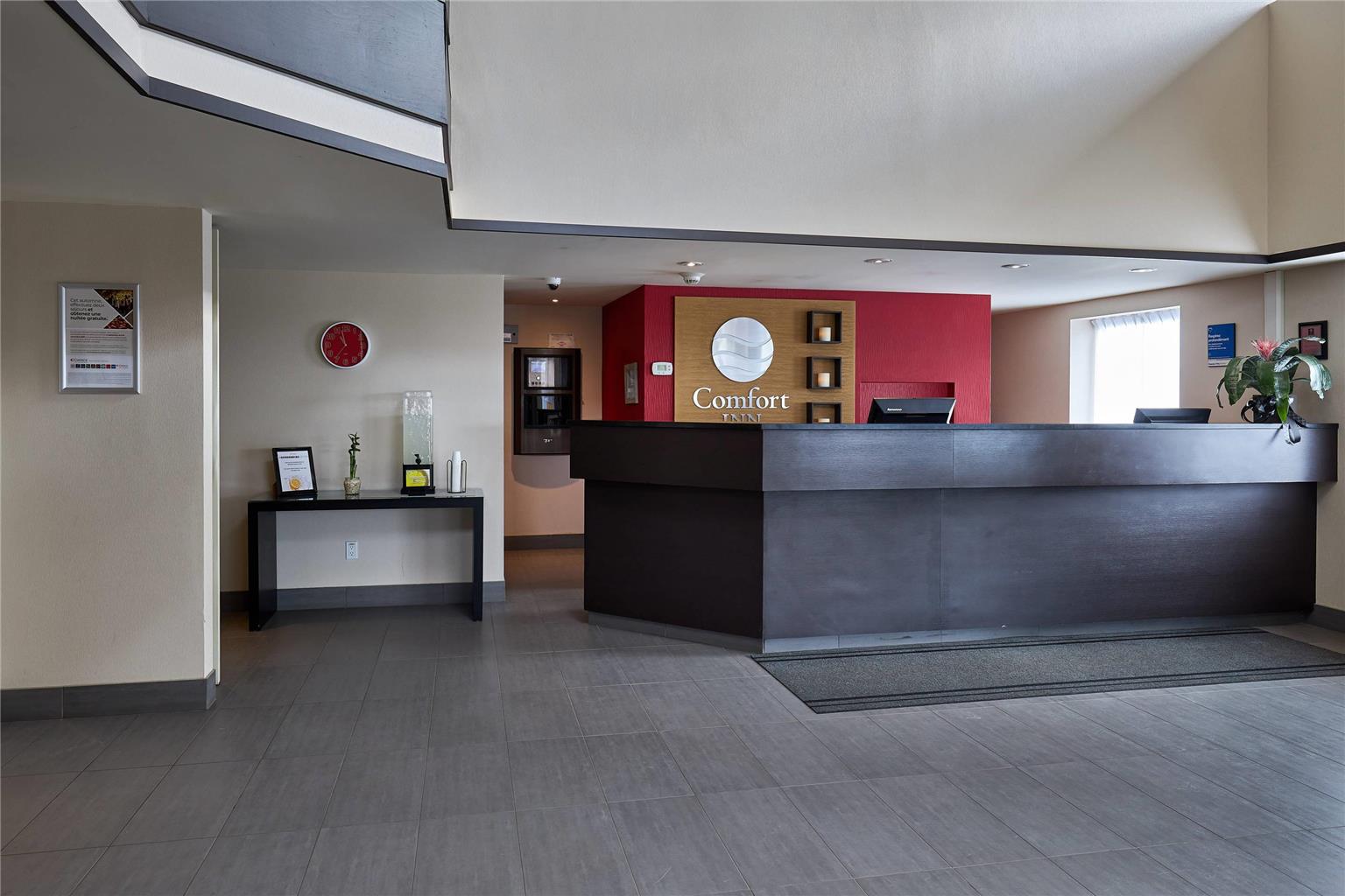 Comfort Inn Rouyn Noranda — Rouyn-Noranda — photo 5