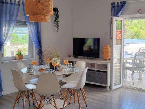Apartment Rita — 4-Star Luxury Hotel in Posedarje, Croatia
