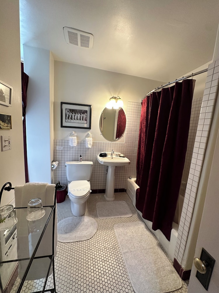 The Blenman House Inn - photo 38