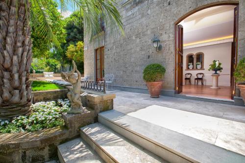 Relais Villa Russo — 5-Star Luxury Hotel in Sorrento, Italy