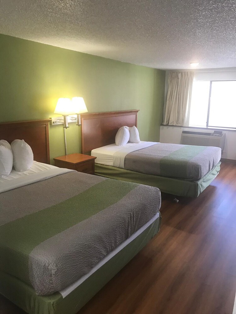 OYO Hotel Centralia - photo 7