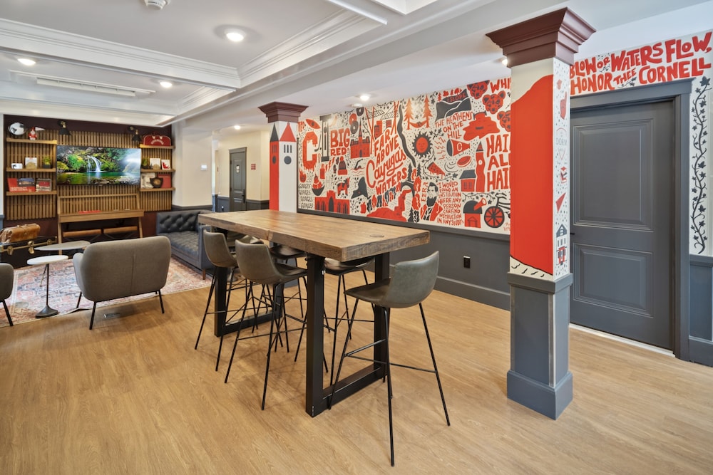 The Dorm Hotel - photo 6