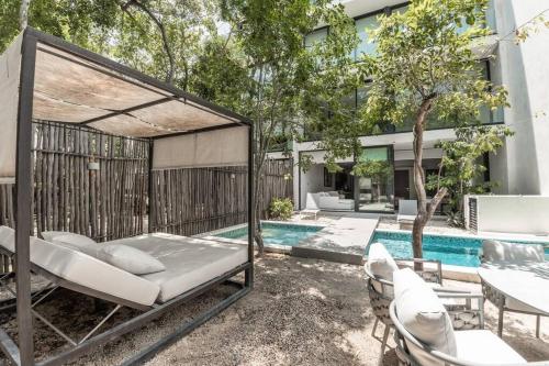 Unlock Your Dream Getaway Escape — 4-Star Luxury Hotel in Tulum, Mexico