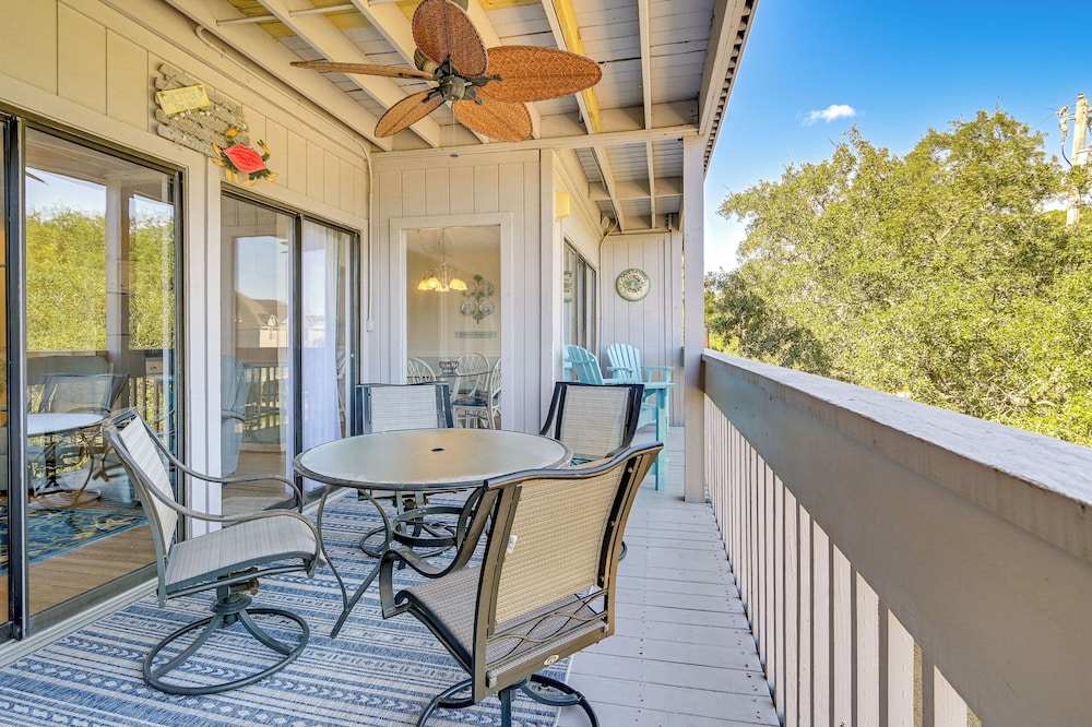 Walk to Beach: Gem w Balcony in Sea Grove Resort - featured photo