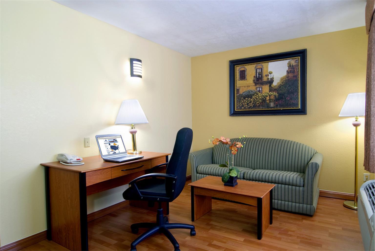 Americas Best Value Inn Harlingen - photo 3