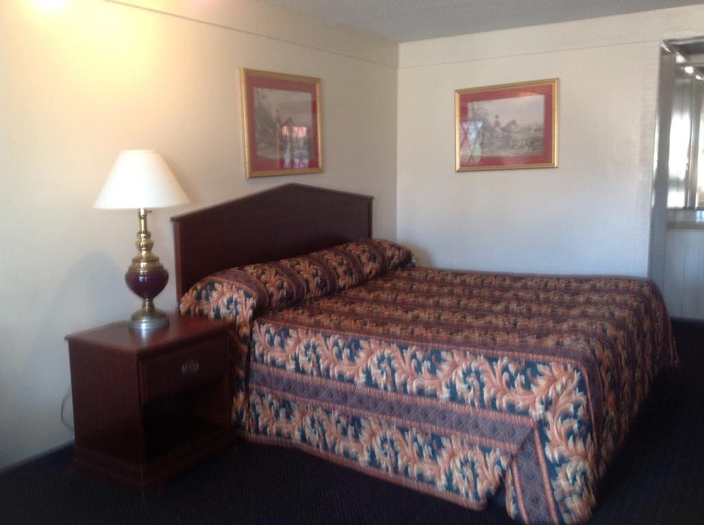 Knights Inn Columbia Airport Cayce - photo 4