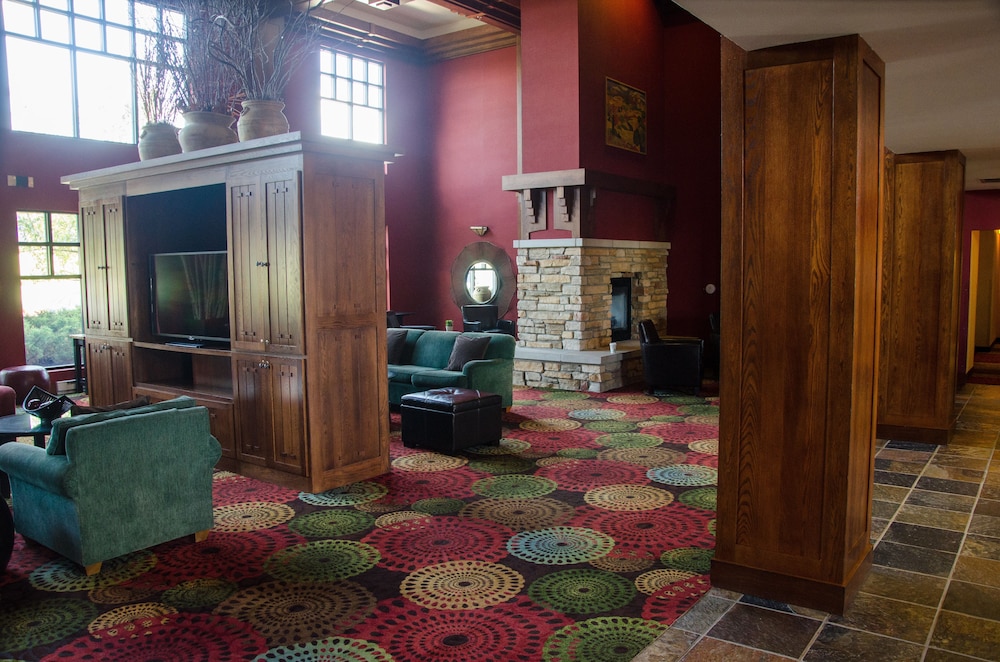 Holiday Inn Pewaukee Milwaukee West by IHG - photo 28