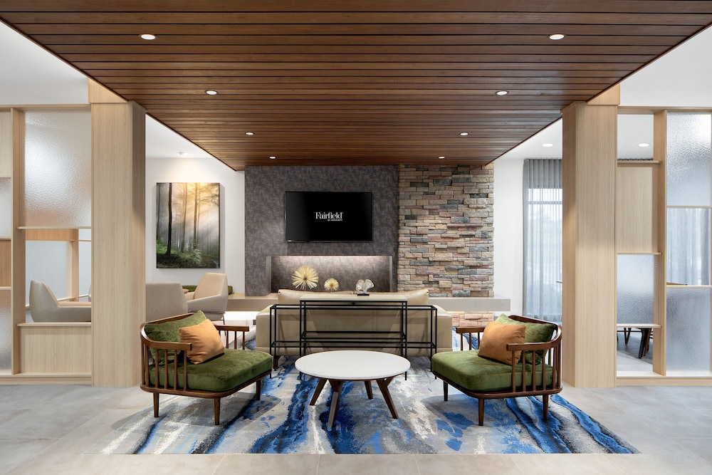 Fairfield by Marriott Inn & Suites Whitsett Greensboro East - photo 3