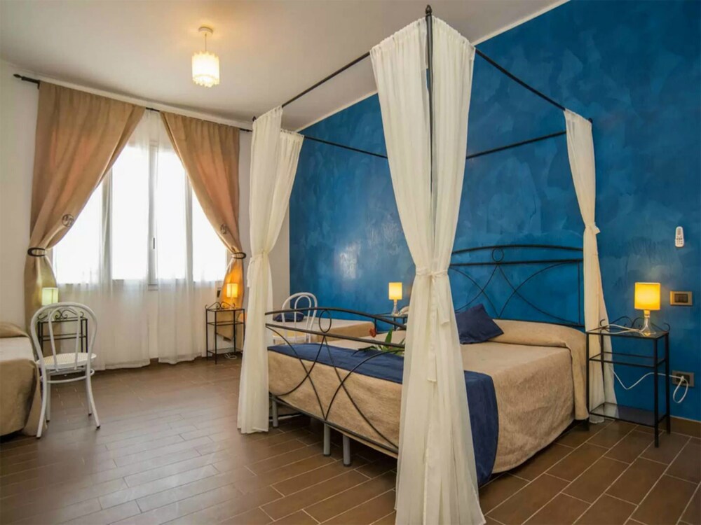 Hotel Noto Marina in Noto, Italy