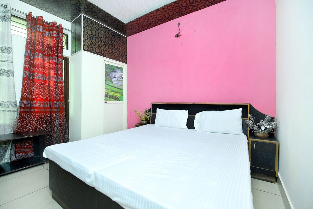 Spot On 42785 Mr Shawarma Family Restaurant Hotel — Phagwara