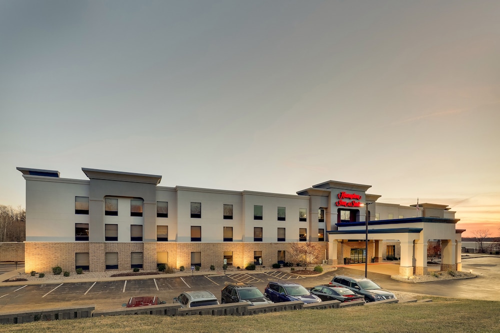 Hampton Inn & Suites St. Louis Edwardsville - photo 68