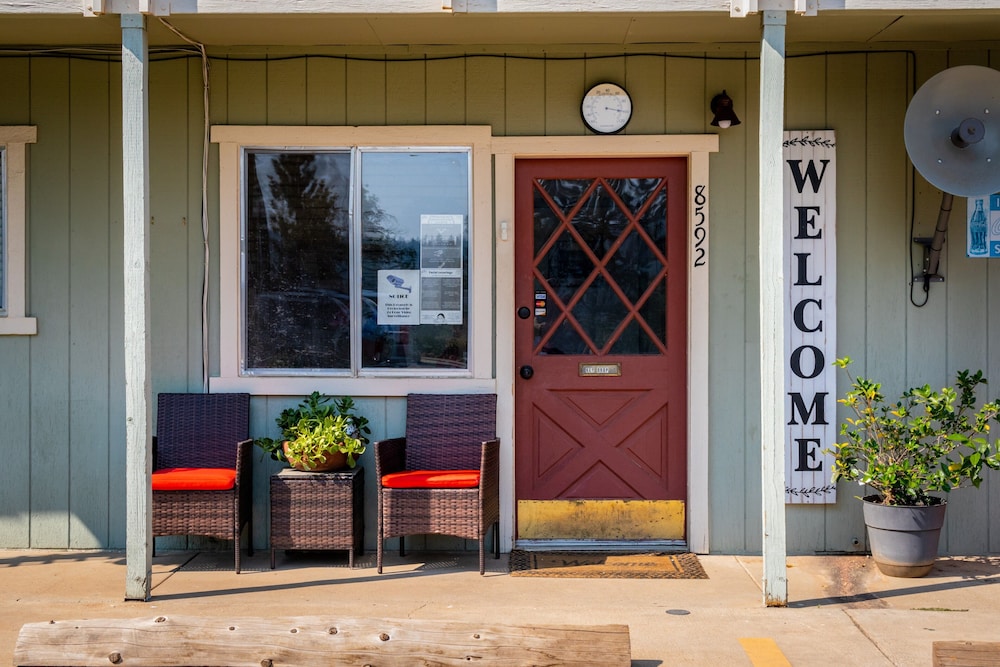 Brownsville Motel - photo 3