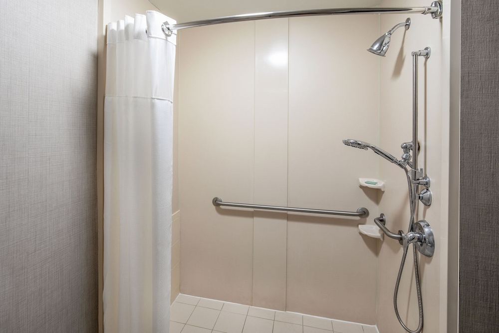 Residence Inn by Marriott Chesapeake Greenbrier - photo 31