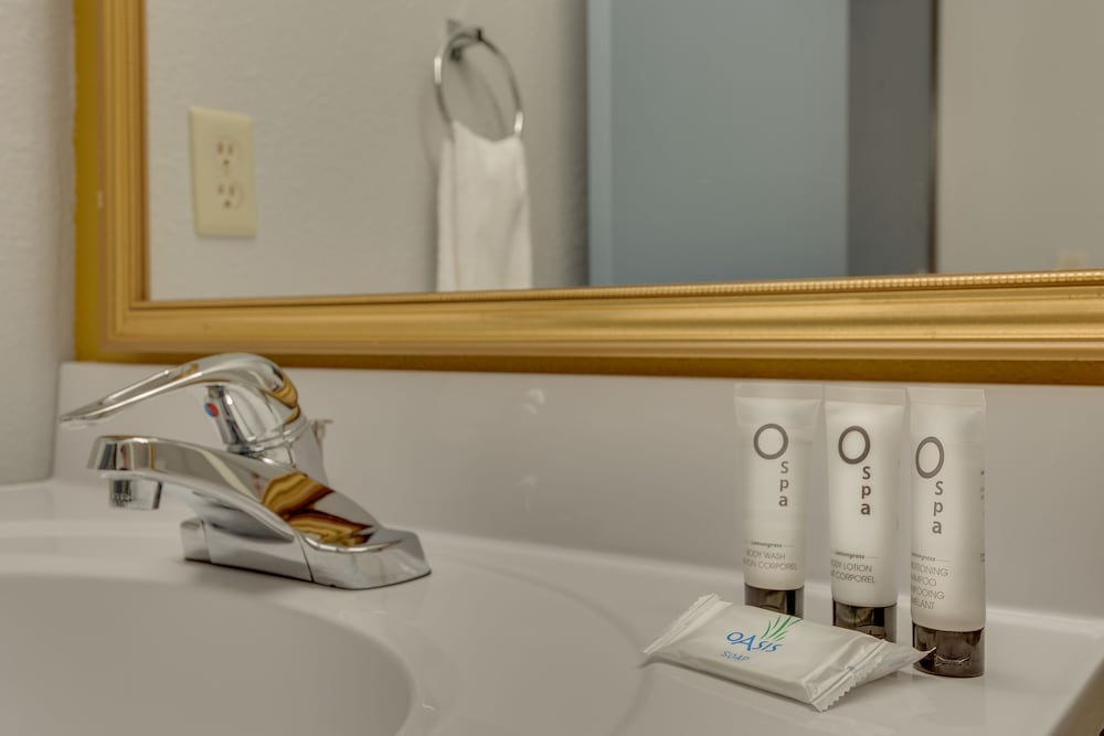 Americas Best Value Inn Hayward - photo 29