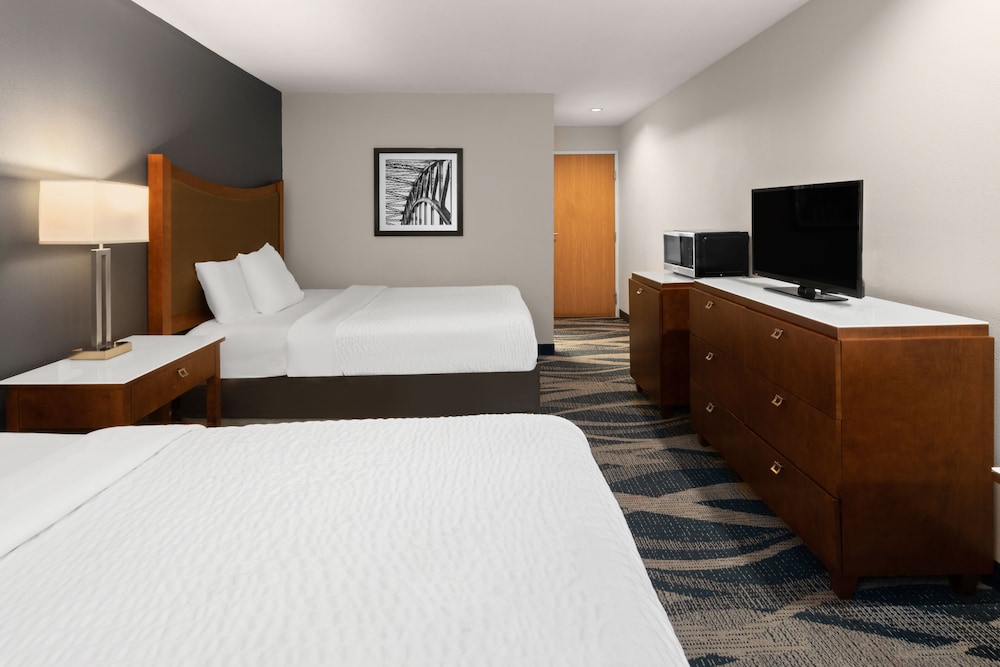 Americas Best Value Inn & Suites Racine - photo 19