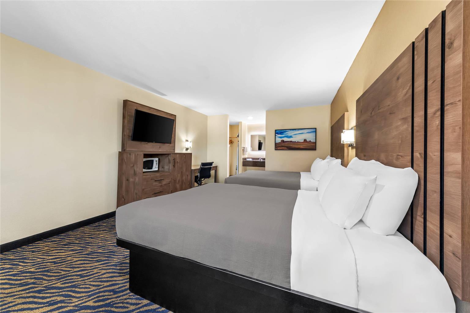 Quality Inn & Suites - photo 20