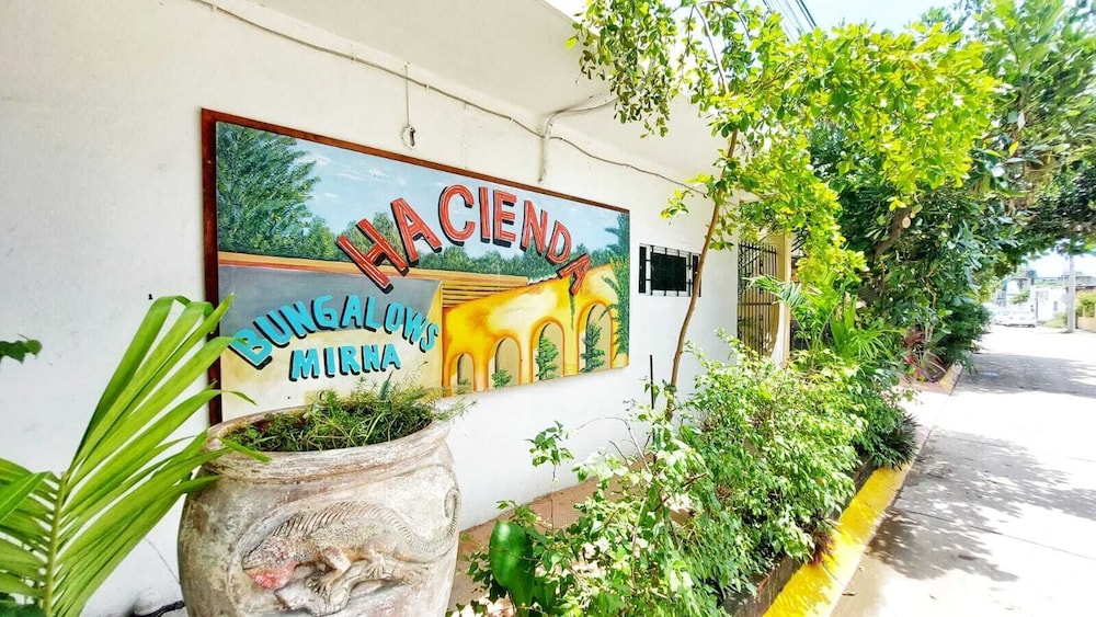 Bungalows Mirna Manzanillo in Manzanillo, Mexico