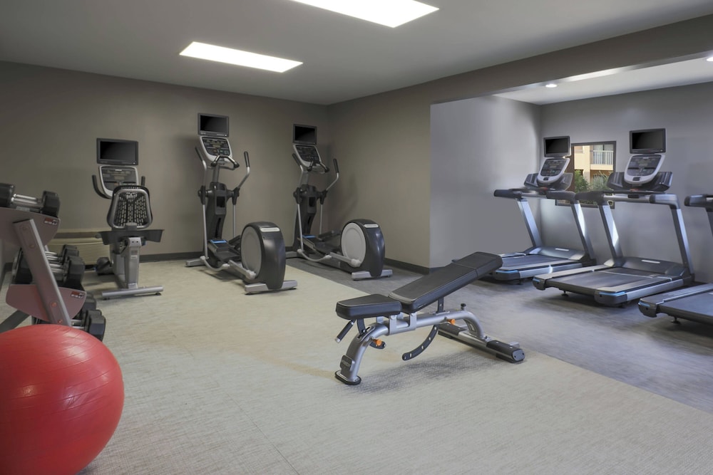 Courtyard by Marriott Tucson Airport - photo 24