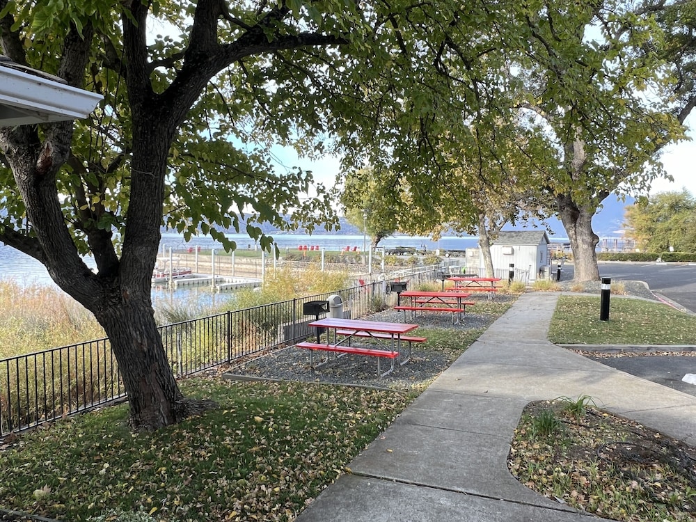 Clear Lake Cottages & Marina - photo 107