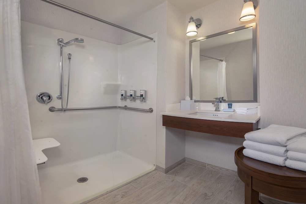 Four Points by Sheraton Newark Christiana Wilmington - photo 16