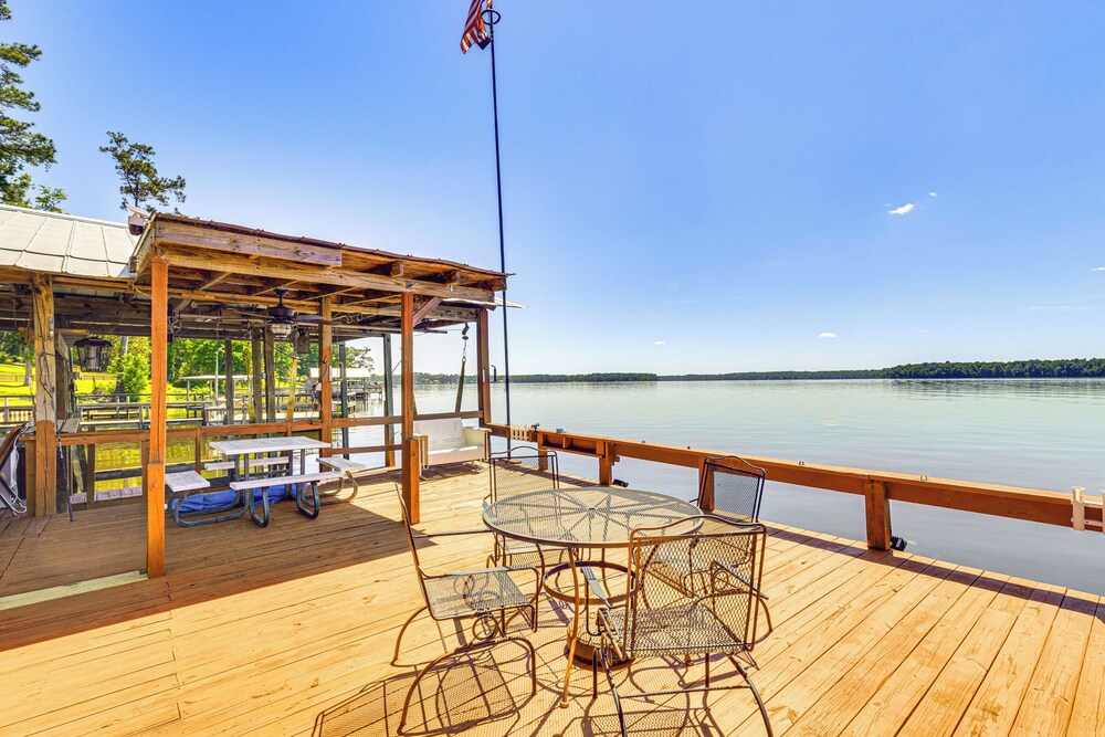 Lake Talquin Cabin Close To Fsu And Quincy 21583364 — Quincy
